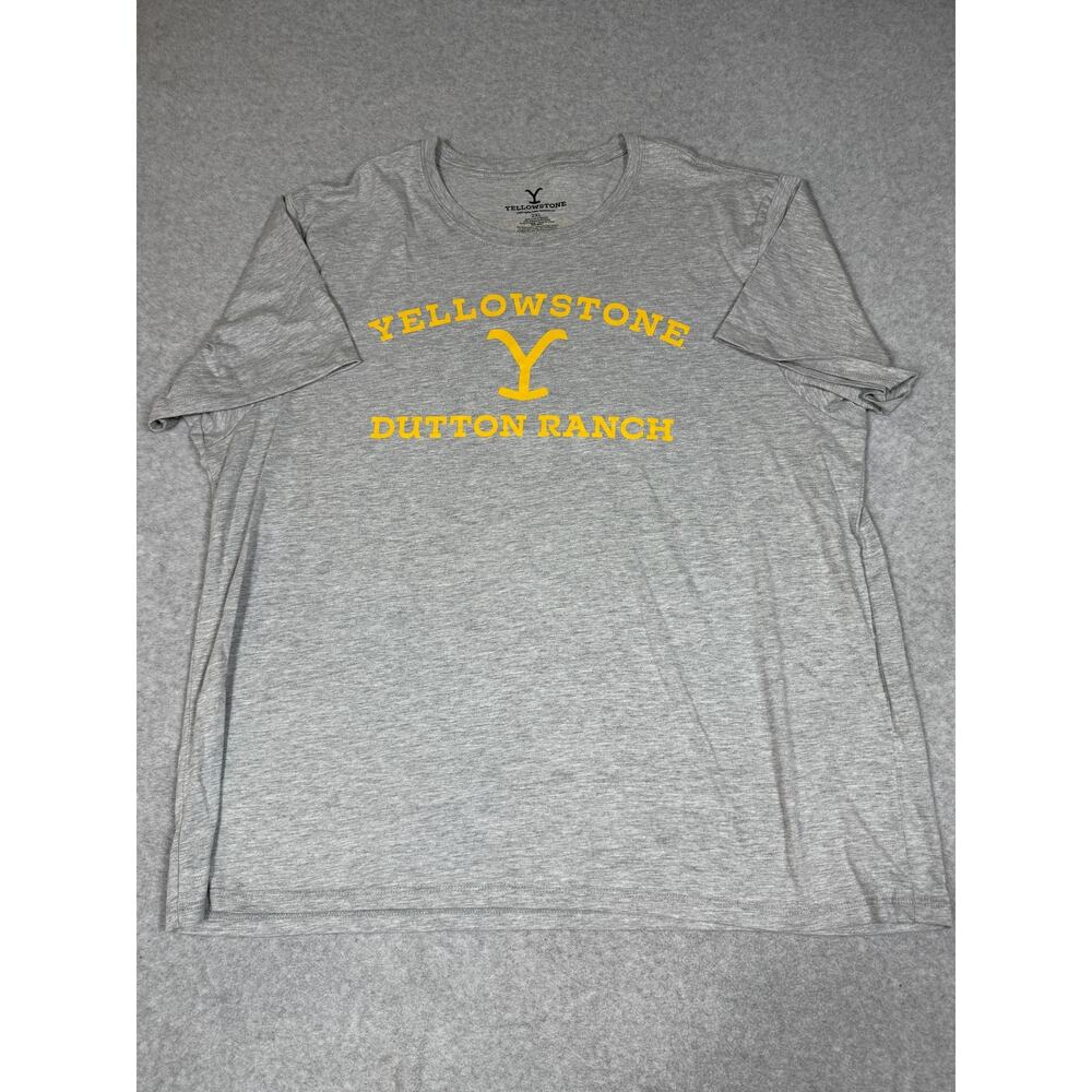 Yellowstone Dutton Ranch Adult Size 2XL Short Sleeve Graphic T-Shirt